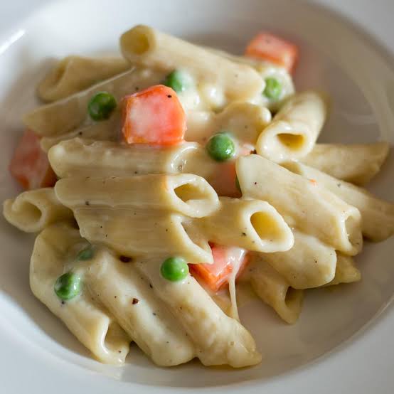White Veg Pasta