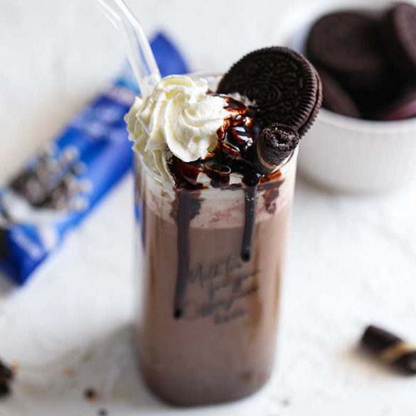 Iced Oreo Latte